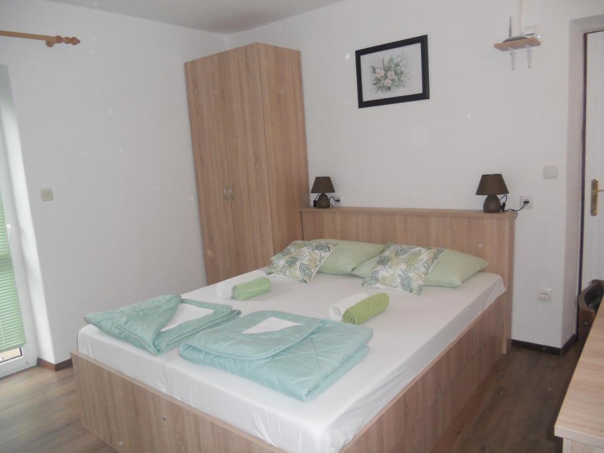 Apartment Supetarska Draga - Donja 5030A Eksteriør bilde